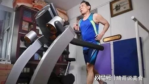 b体育官网入口：84岁钟南山奉劝：日常7种饮食习惯可能导致癌症可惜很多人忽视