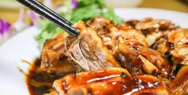 b体育：美食推荐：吃货朋友们特别爱的美食每一种味道都美！
