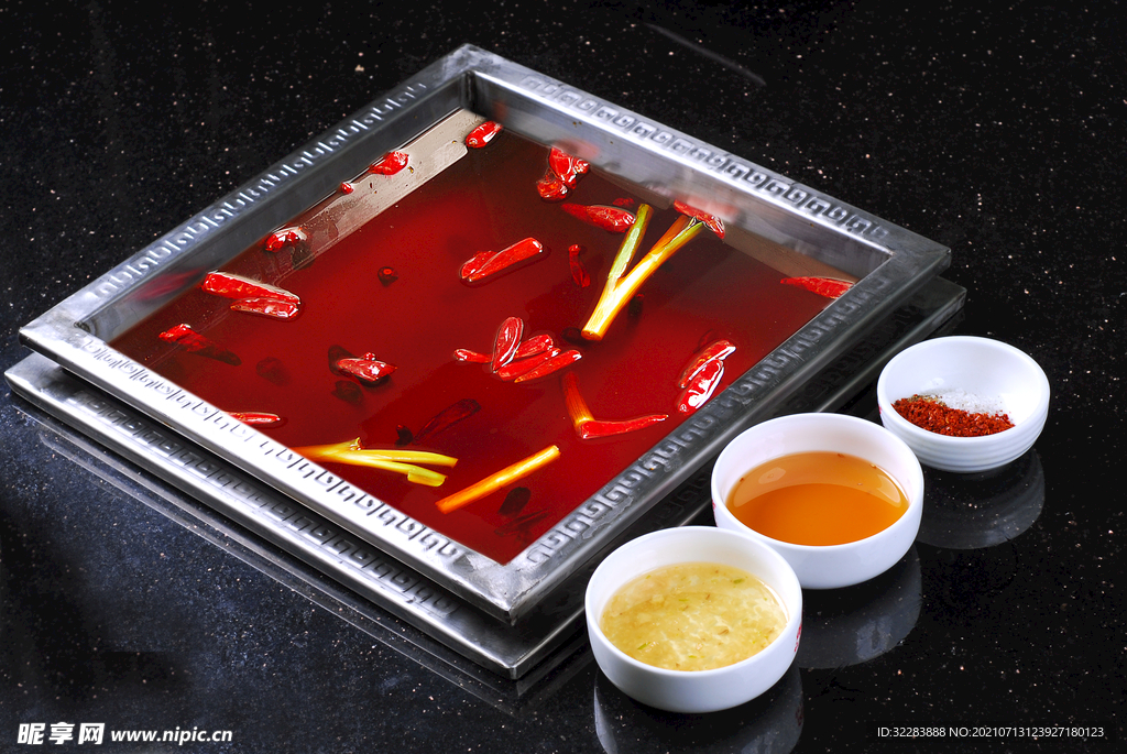 b体育：岁末欢聚 找家特色餐厅