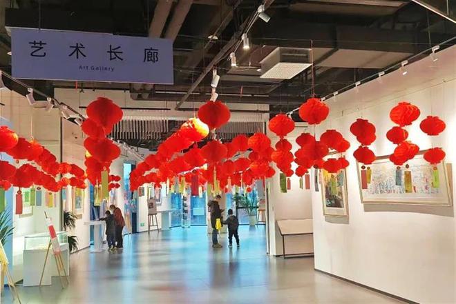 b体育官网入口：新春走基层 吃喝玩乐购春节在青山这样玩！